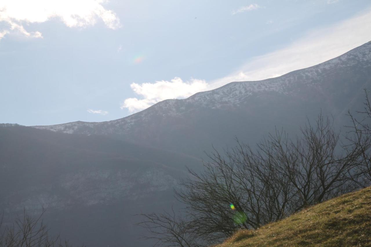Barna Rustico Lago Di Como B&B المظهر الخارجي الصورة