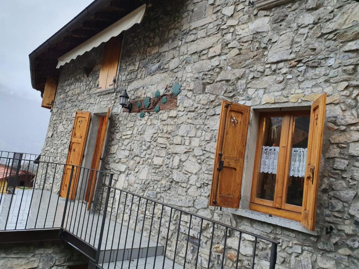 Barna Rustico Lago Di Como B&B المظهر الخارجي الصورة