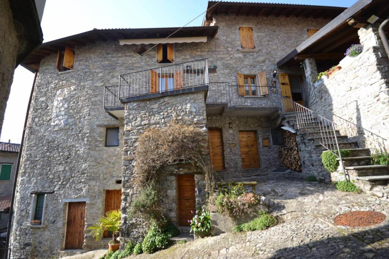 Barna Rustico Lago Di Como B&B المظهر الخارجي الصورة